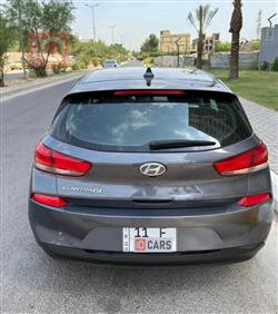 هیۆندای ئەلەنترا